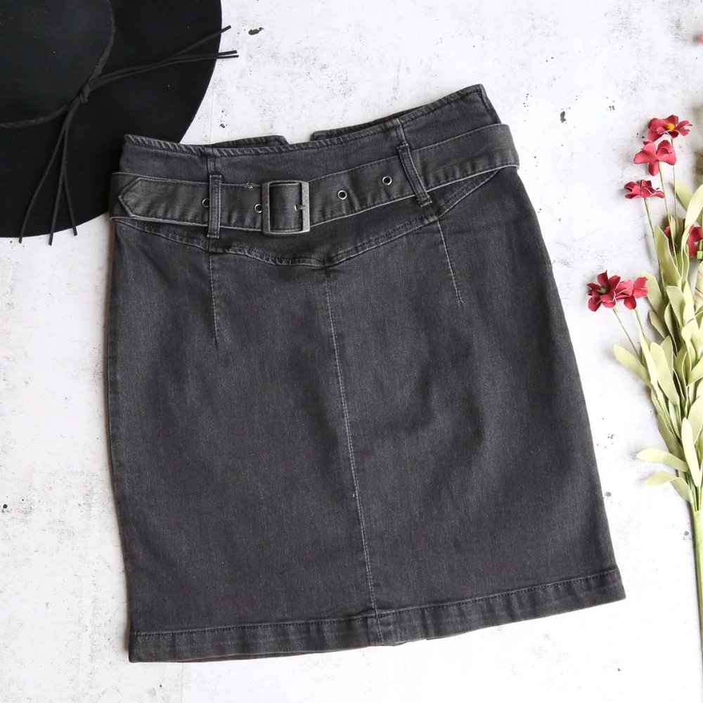 Free People - Livin It Up Denim Pencil Mini Skirt - Worn Black